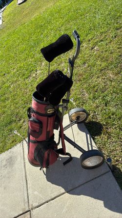 Golf Bag with Pull Cart and Clubs