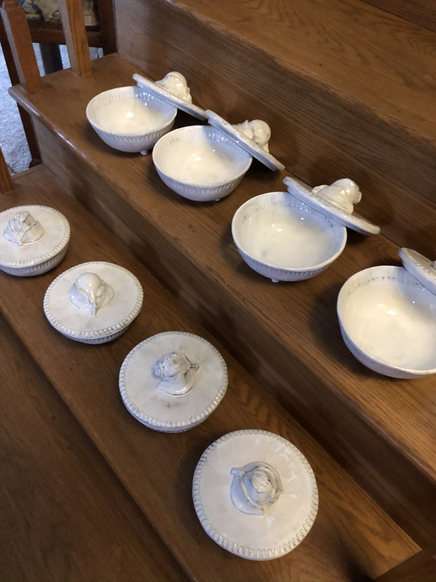Vietri bowls with lids white 8