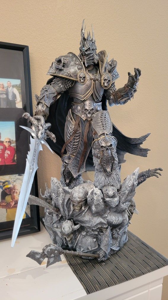 Blizzard World of Warcraft Lich King Statue Figure Collectible Model 1/4 Limited W Box