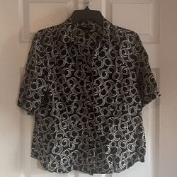 Black & Cream Button Up Top Size 14 