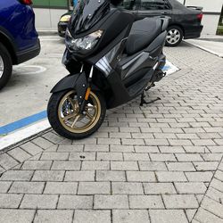 150cc Scooter
