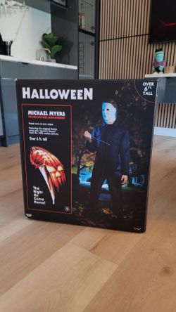 Trick or Treat Studios Spirit Halloween exclusive Halloween 1978 Michael Myers Animatronic