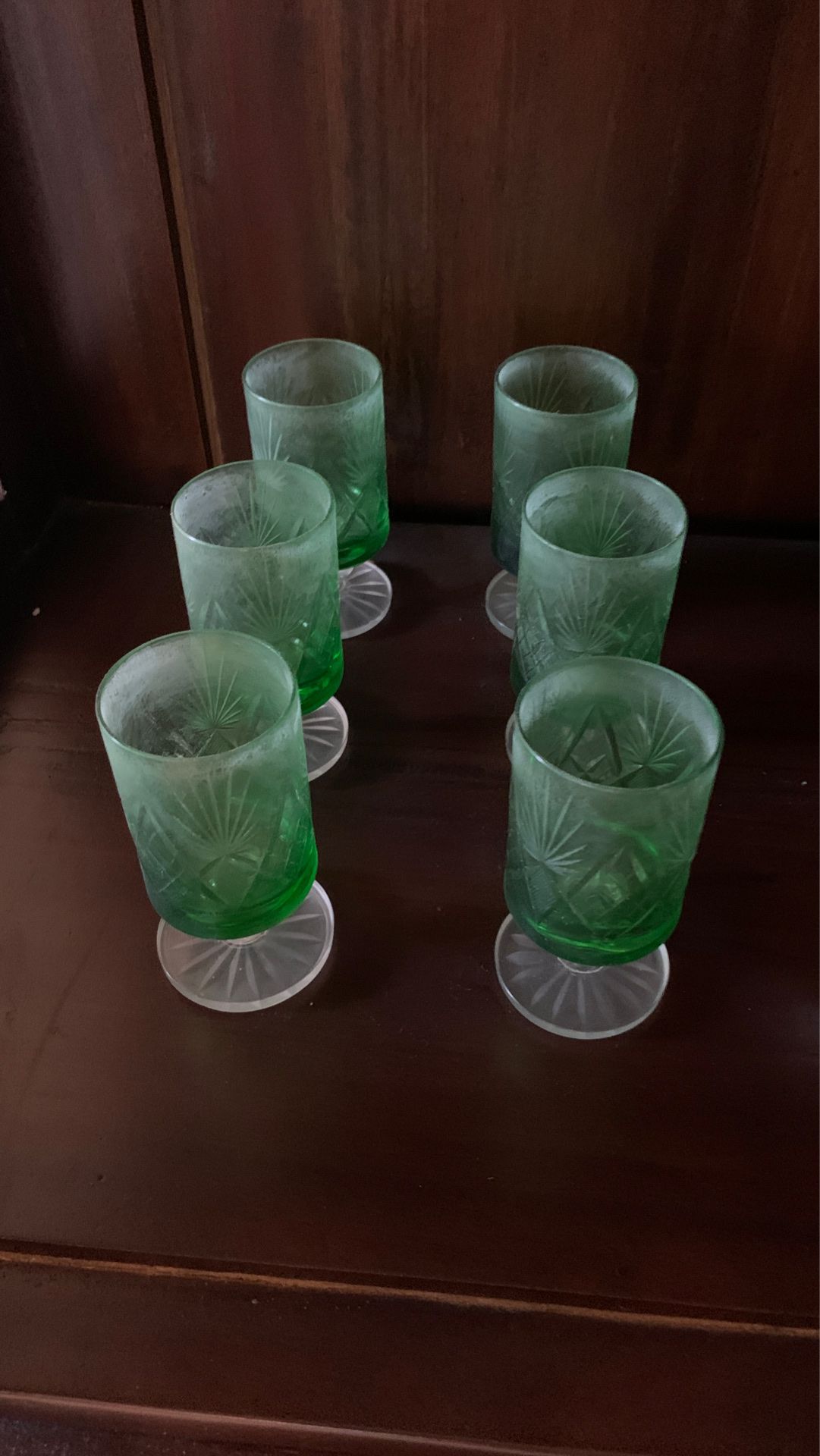 Set of 12 green glasses