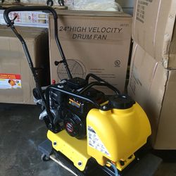 6.5 hp Gasoline plate Compactor 4 strokes new 950.00