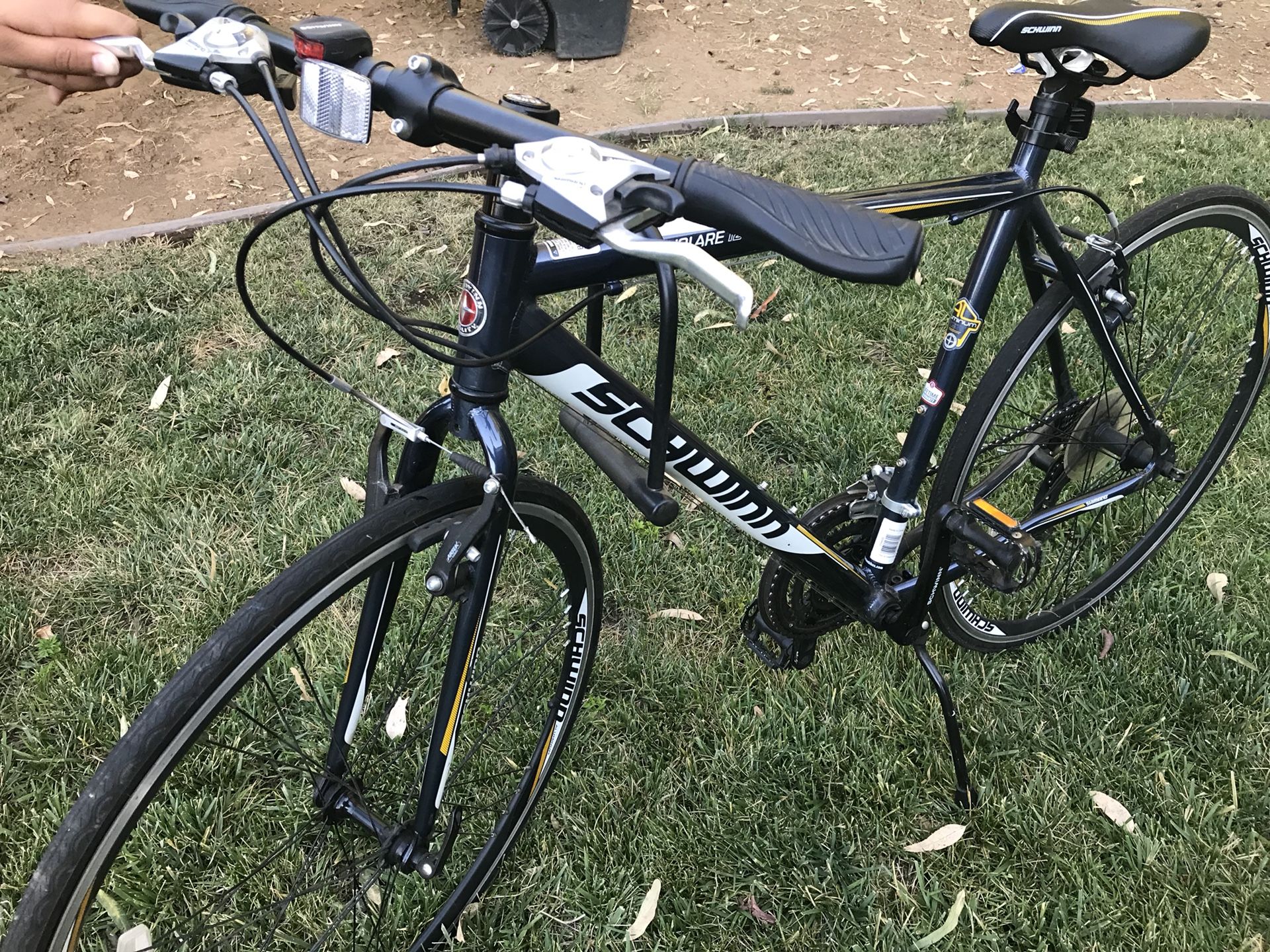 Schwinn 700c Men s Volare 1200 Bike for Sale in Sacramento CA