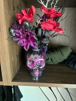 Skull holloween centerpiece