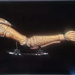 1:1 Life Size Melania Elden Ring Arm