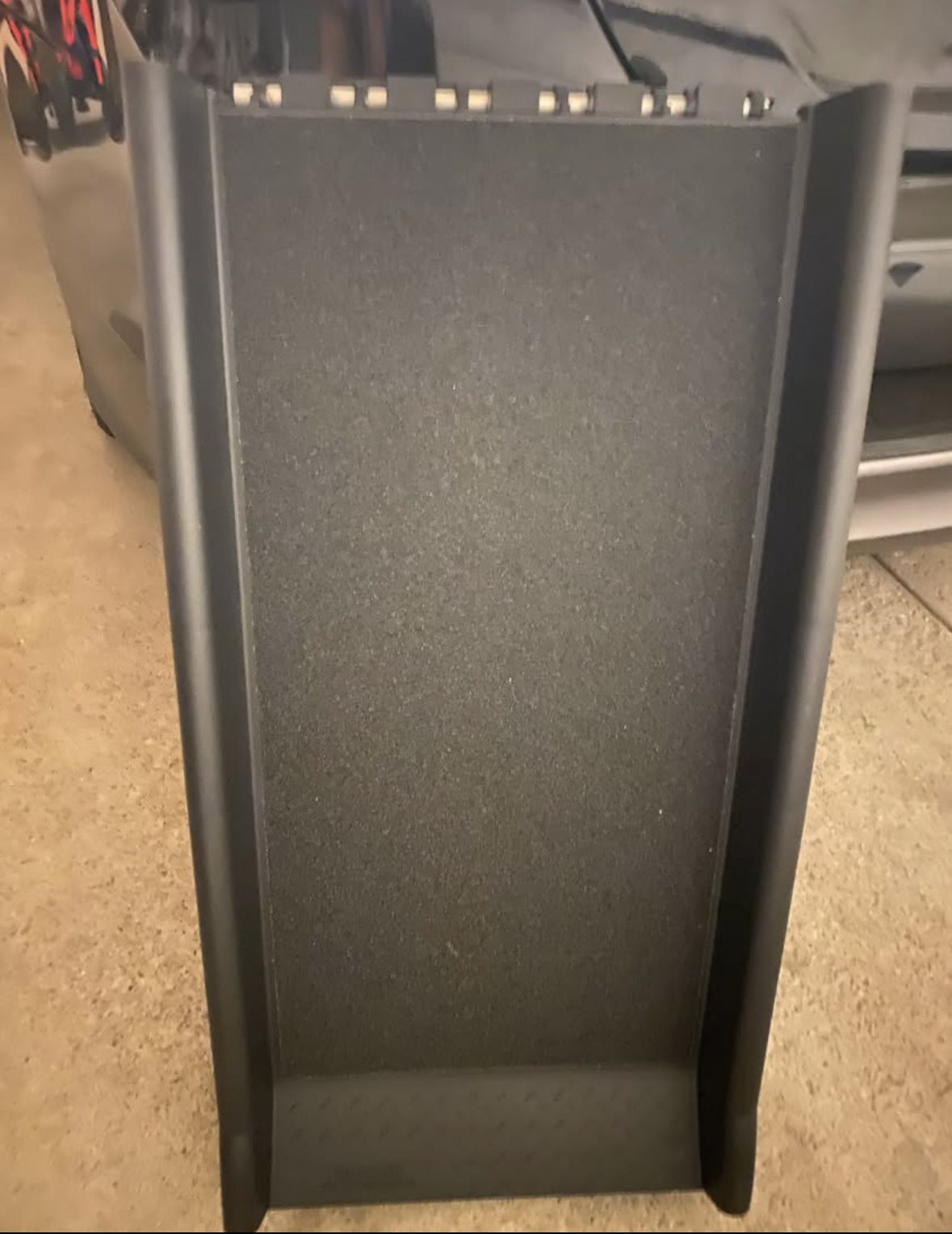 Postage Dog Folding Ramp