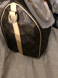 Dupe Bag L. V. Coussin for Sale in Corona, CA - OfferUp