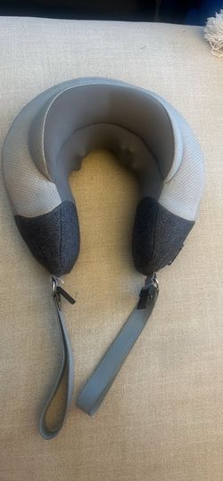 Self-inflating Neck Pillow with Massage function