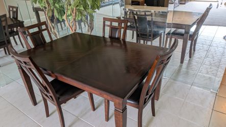 Dining table with 4 chairs