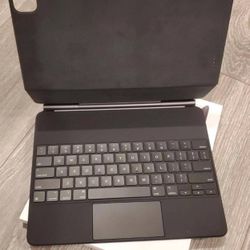 Magic Keyboard (iPad Pro 12.9")
