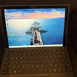 Microsoft Surface Pro. Windows 11