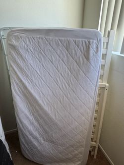 Crib with mattress