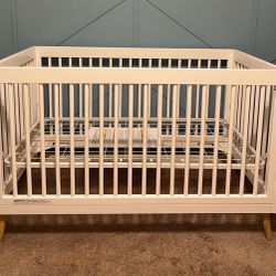 Delta Crib
