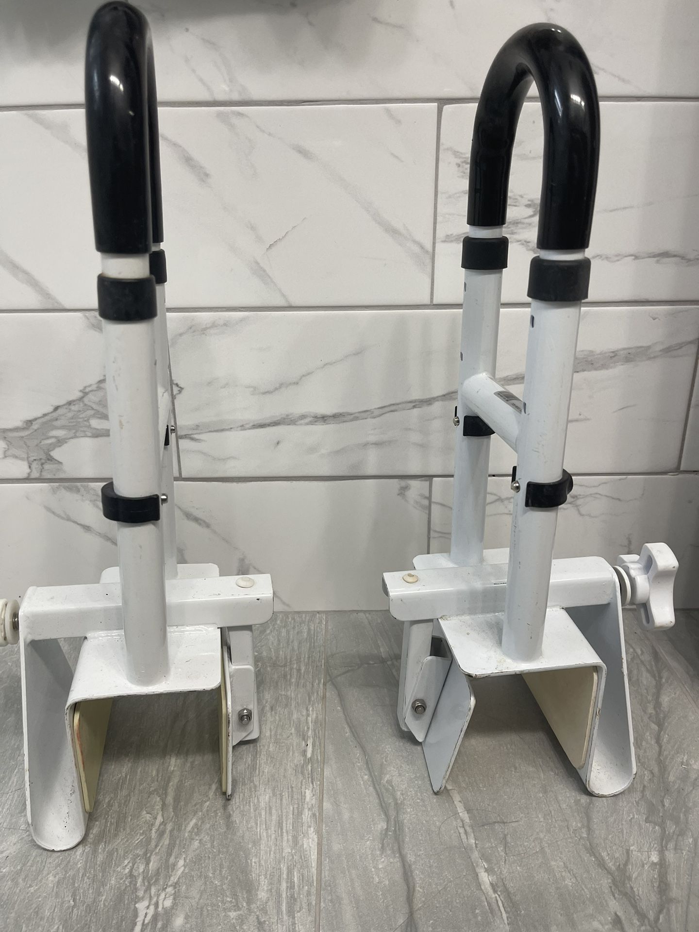 Drive Medical White Tub Grip