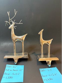 Reindeer Christmas Stocking Holders Silver Chrome Metal Deer Hangers Set of 2
