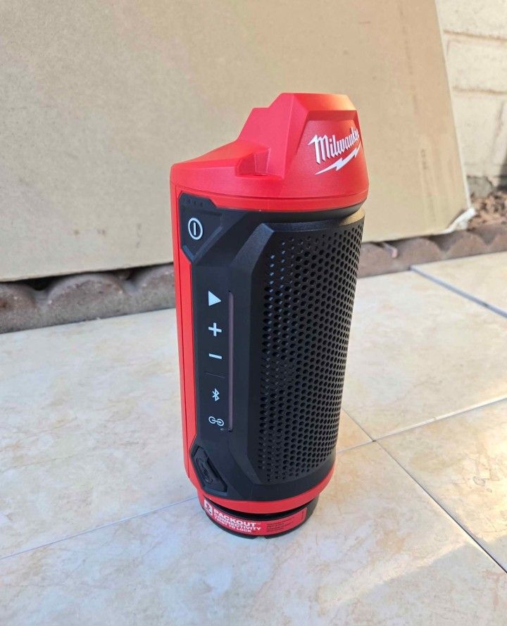 Milwaukee 12V Bluetooth Speaker with PACKOUT Compatibility (Tool-Only)