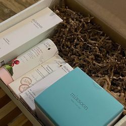 ✨ ORGANIC SKINCARE & BEAUTY — AWARD-WINNING BRANDS ✨ 📦 Moving Sale – Wholesale Pricing Available