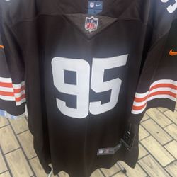 Size L.       Nike Cleveland Browns Garrett #95 NFL Football Jersey Brown White Orange