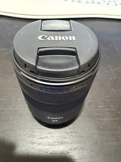 Canon RF 85mm f/2 Macro IS STM Lens - Like New, Barely Used