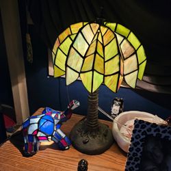 Stained Glass Palm Tree Tiffany Style Lamp