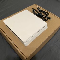 Sony Playstation 4 Ps4 Slim White Console HDMI & Power Cord, Fully Functional adult owned. Please read info check out photos.
