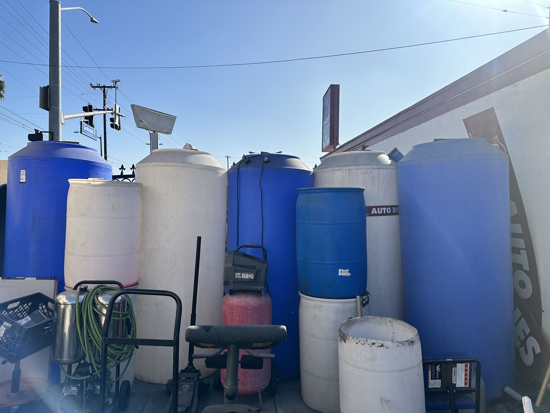 300 Gallon Water Tanks