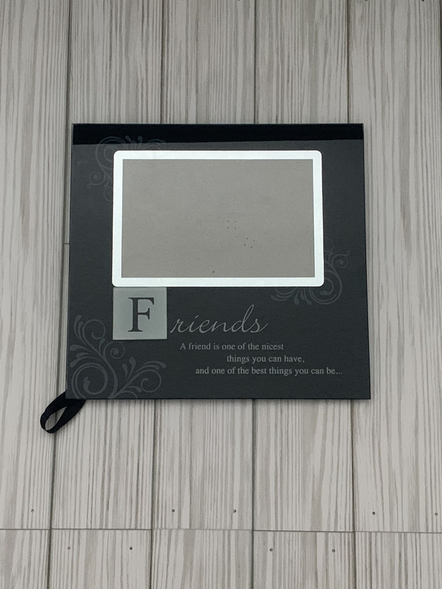 Friends picture frame