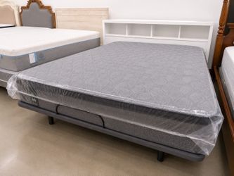 King size Sealy Posterpedic Mattress