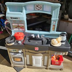 Step 2 Kitchen