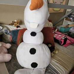 Olaf Giant Stuffed Toy Frozen