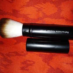 New Laura Geller Blush Brush