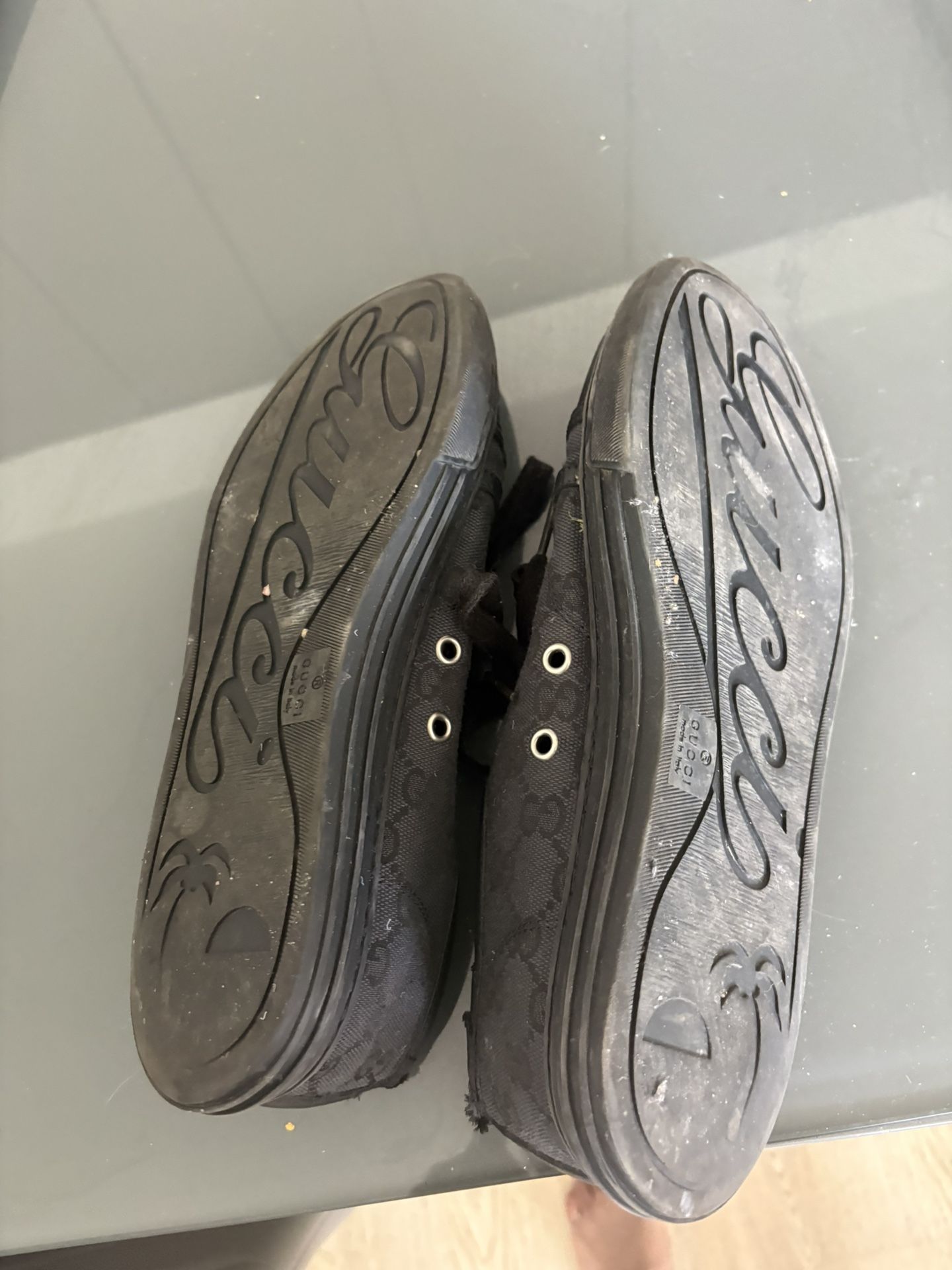 Gucci Shoes Size 8 US