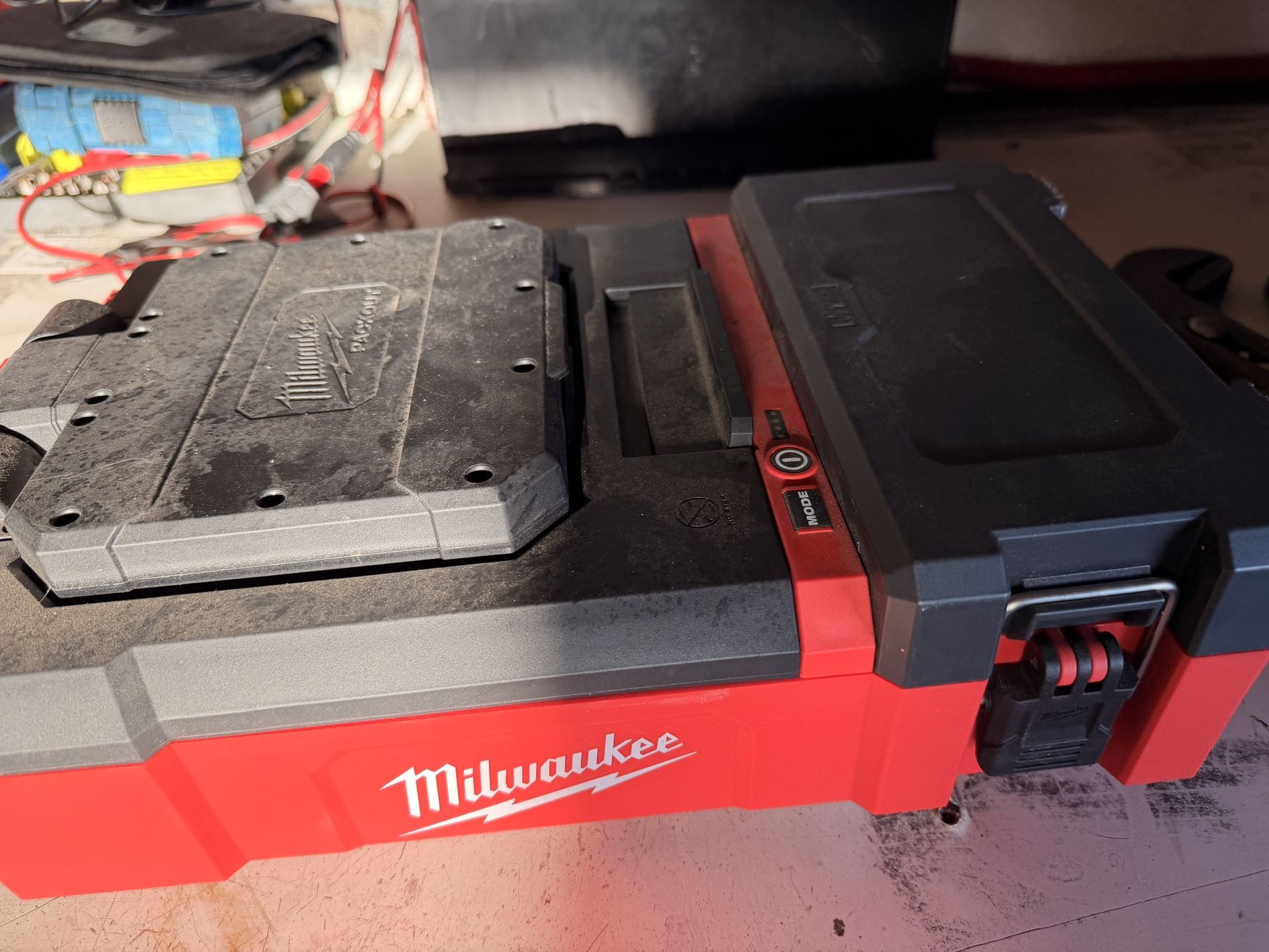 Milwaukee Packout M12 Light and Organizer