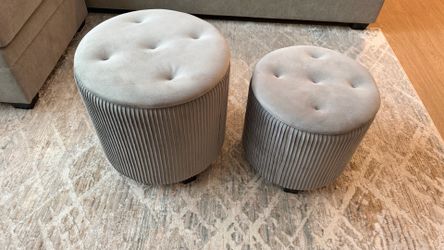 Set of 2 Gray Storage Ottomans with Fluted Velvet and Wood Tops