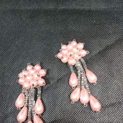 Vintage Pink Pearl and Seed Bead Clip On Earrings