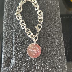 Sterling Silver Tiffany&Co. Please Return To Sterling Silver Oval Tag Braclet 7 1/2”