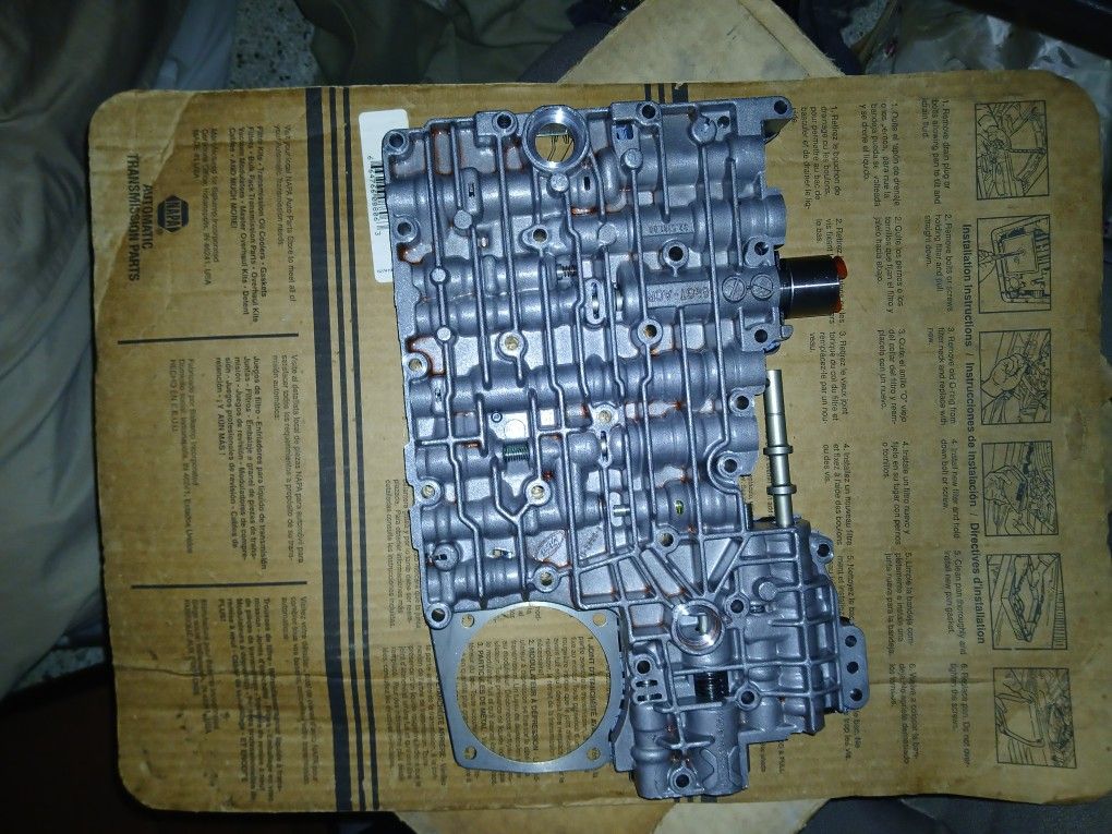 Valve body complete with solenoids FORD 4R44E, 4R55E, A4LD — P88GT-7A101-ACR (2 solenoids)
