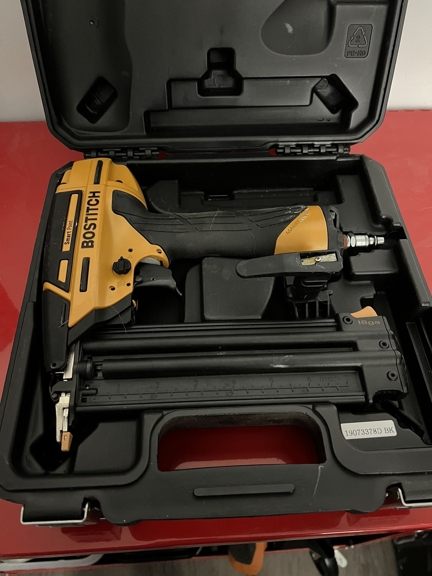 Bostitch 18ga Brad Nailer