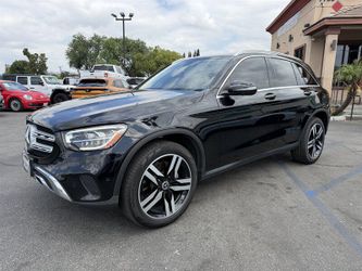 2021 Mercedes-Benz GLC 300
