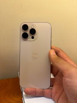 (3) iPhone 16 Pro Max (unlocked) 256GB