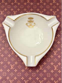 Vintage Alvarez Spain Hotel Porcelain Ashtray Gold Trim Crest Madrid