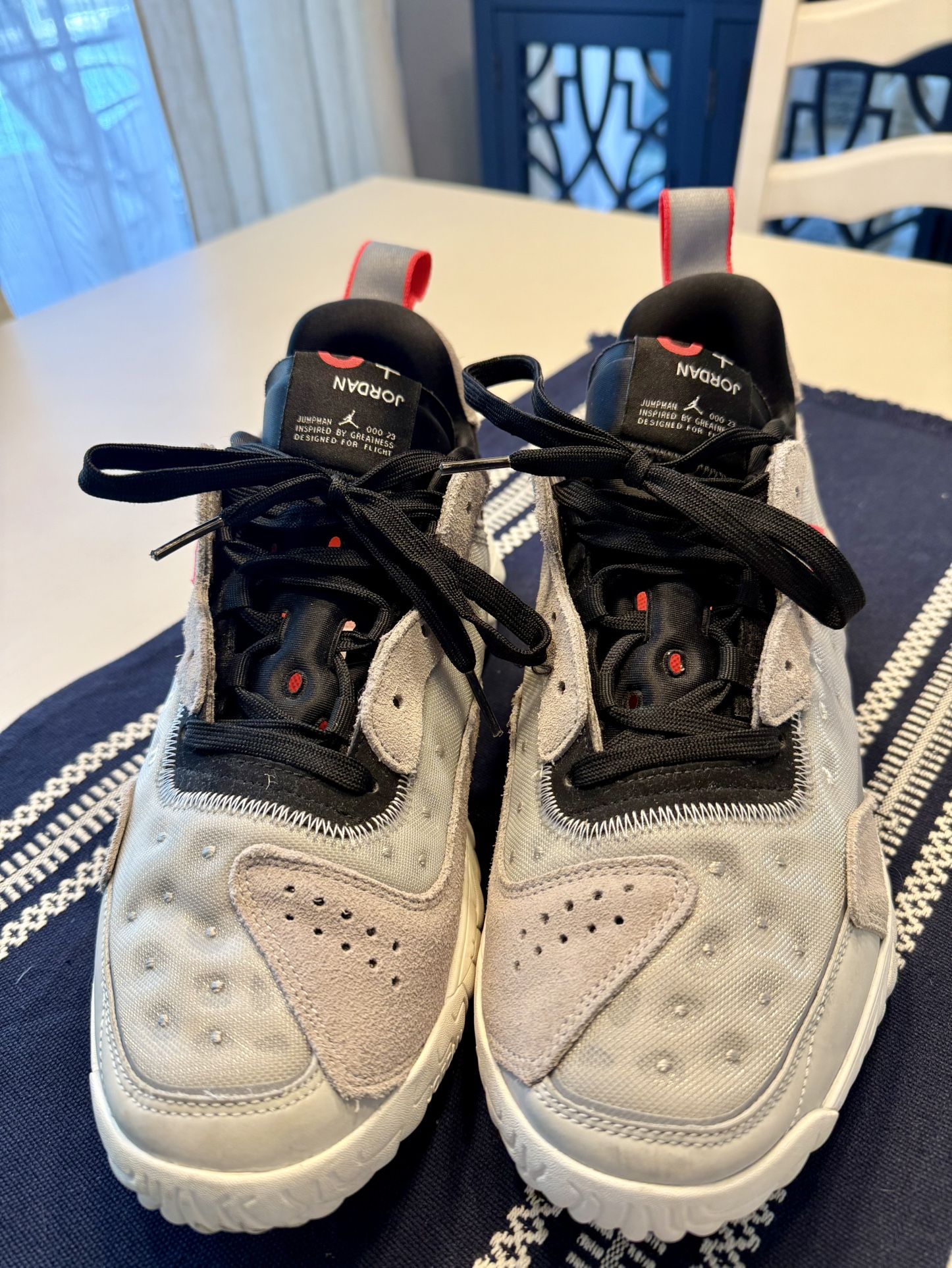 Jordan Delta 2  & Accessories