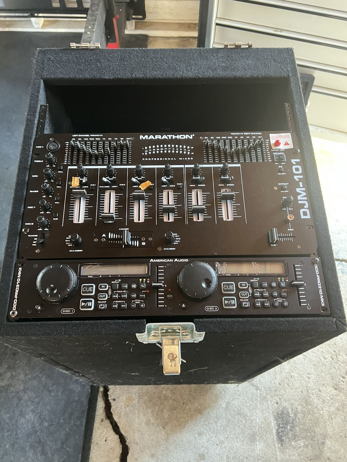 DJ Setup