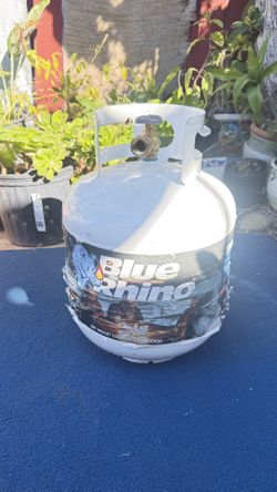 Blue Rhino 15lbs Propane tank