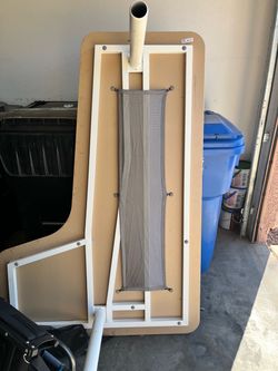 IKEA BEKANT Adjustable Desk – Wood Top / White Frame