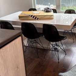 Set of 5 Modern Dining Chairs