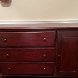 Dresser Or Changing Table