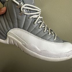 jordans 12 retro 